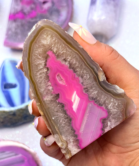 Pink Agate Basecut Freeform Standing Tower Dyed Crystal ‘Poppy’ 350g