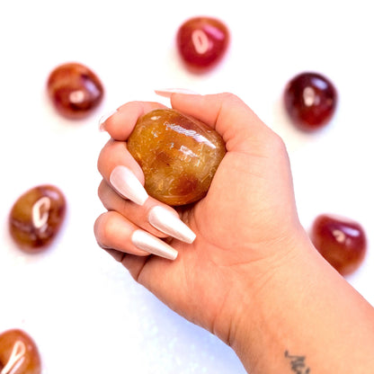 Carnelian Palm Stone #1 71g