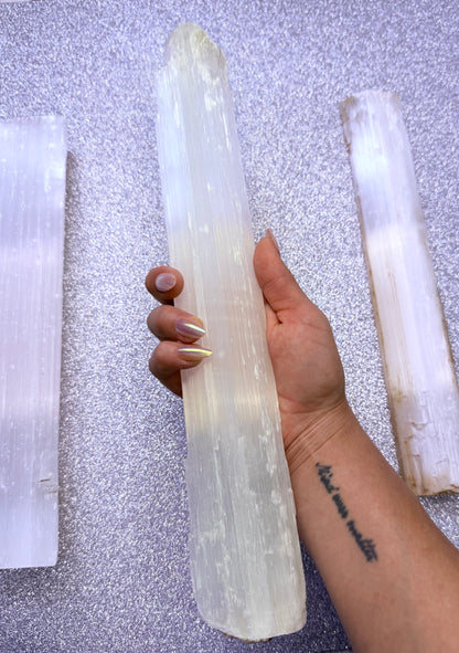 Selenite Raw Charging Log Large Jumbo 0.746kg