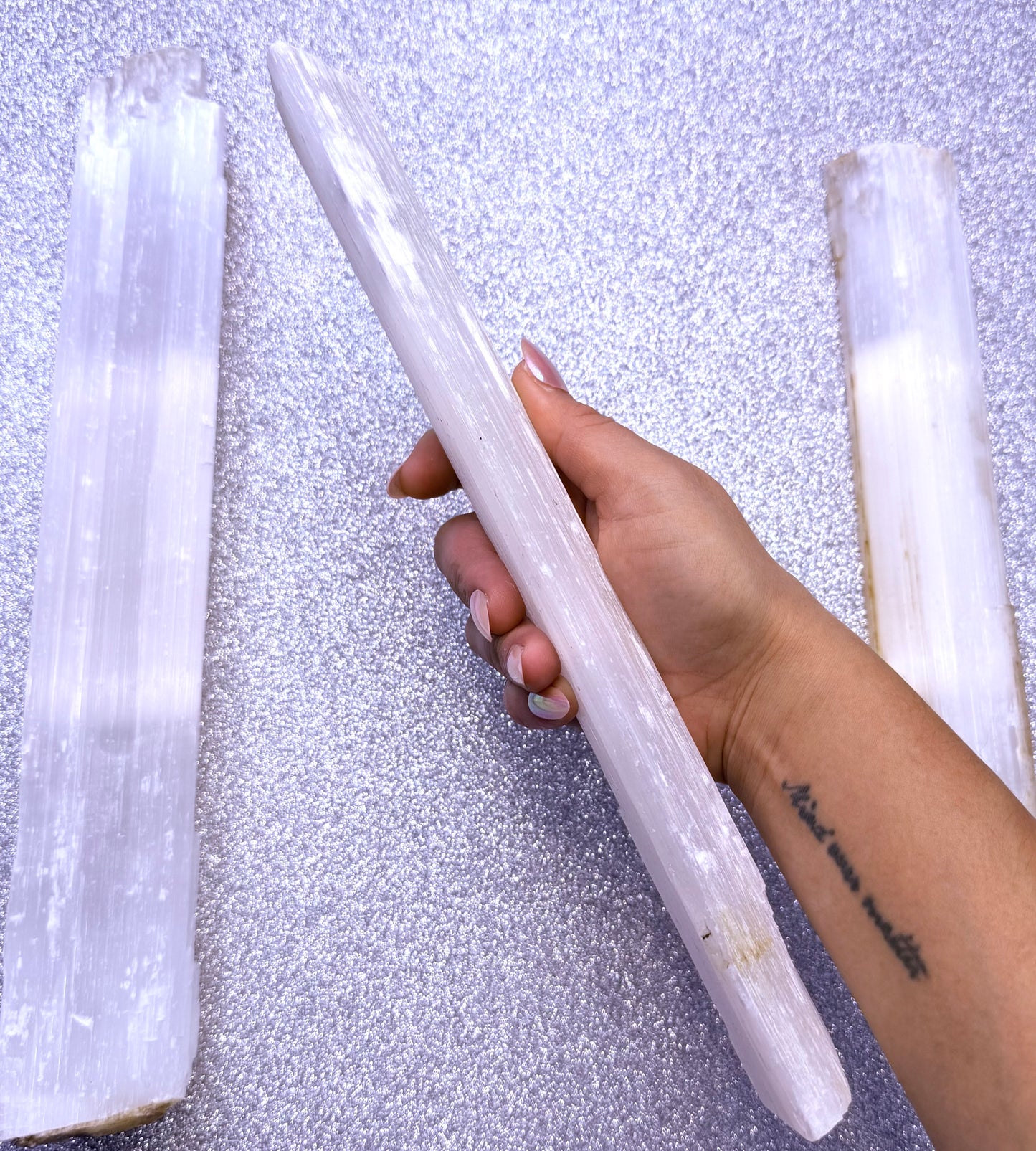 Selenite Raw Charging Log Large 0.566kg