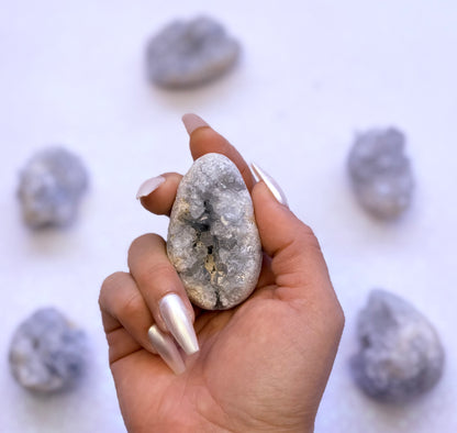 Celestite Cluster Egg 127g #3