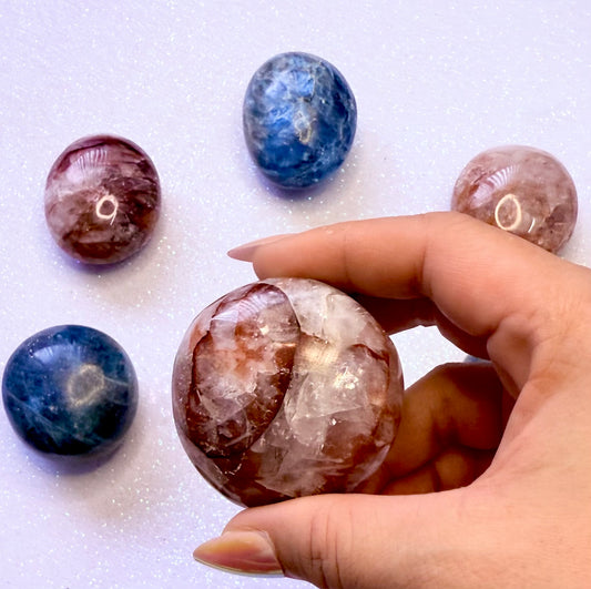Fire Hematoid Quartz Palm Stone 109g #3