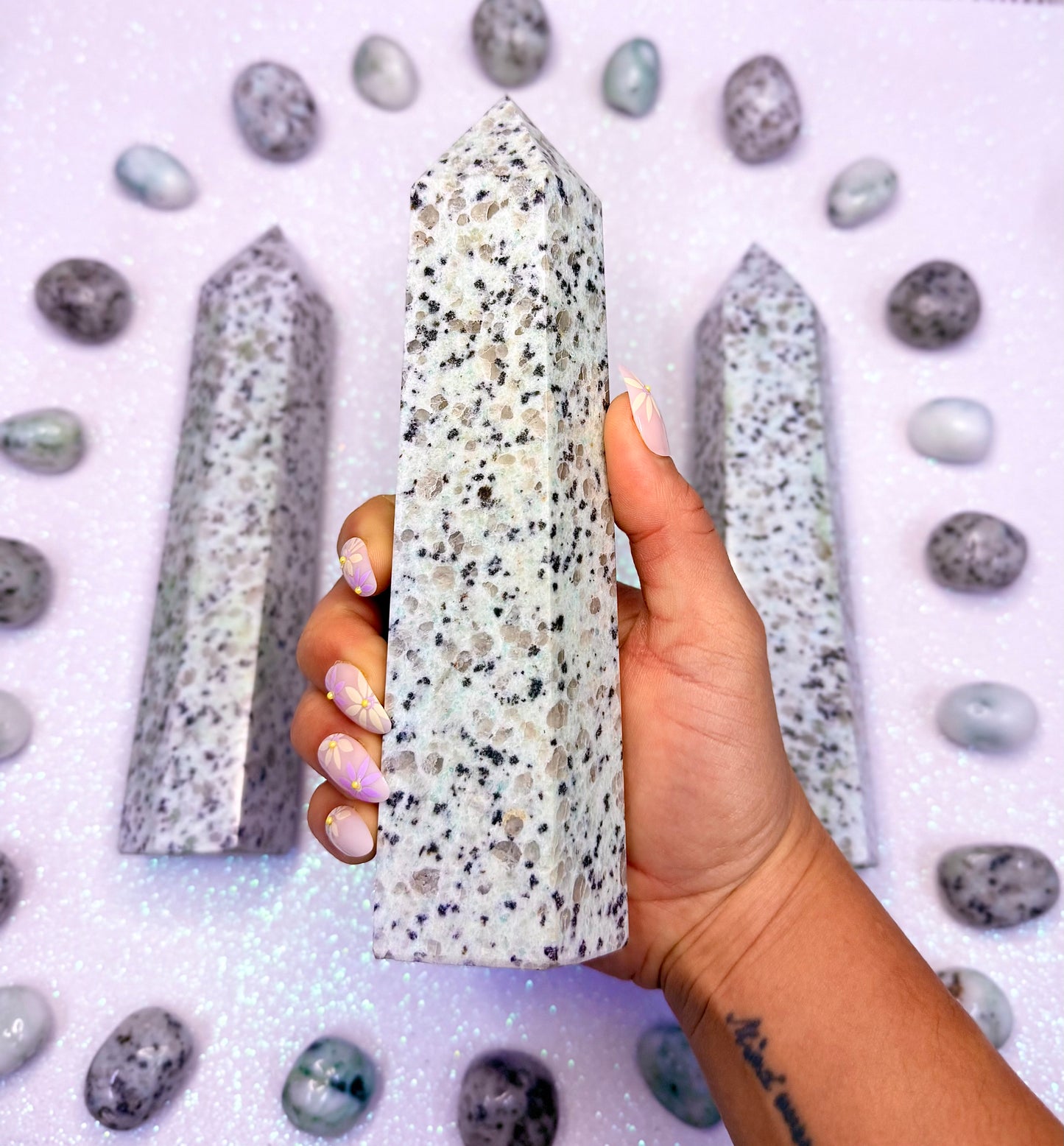 Kiwi Jasper Point Generator Crystal Tower 'Kaya' 0.685kg