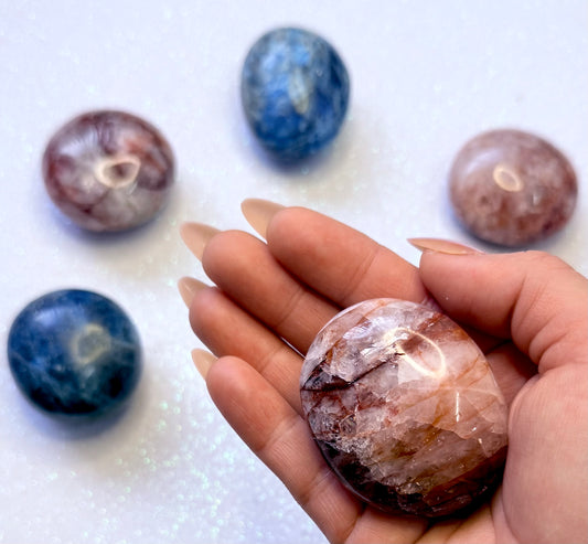 Fire Hematoid Quartz Palm Stone 93g #5