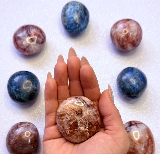 Fire Hematoid Quartz Palm Stone 87g #8