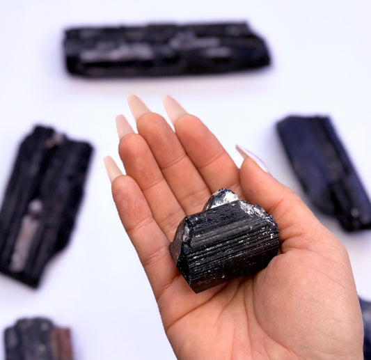 Black Tourmaline with Mica 84g Raw #15