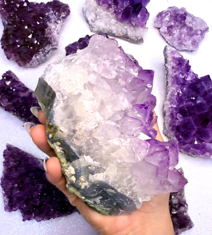 Amethyst Lavender Cluster ‘Azalea’ 1.133kg