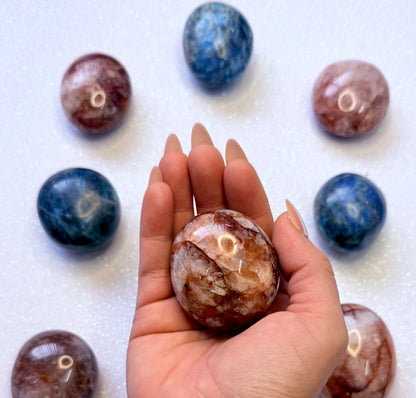 Fire Hematoid Quartz Palm Stone 121g #13