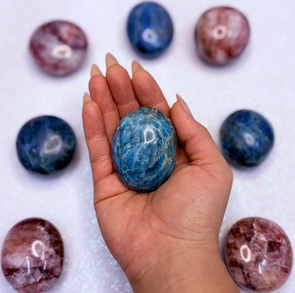 Blue Apatite Palm Stone 126g #3