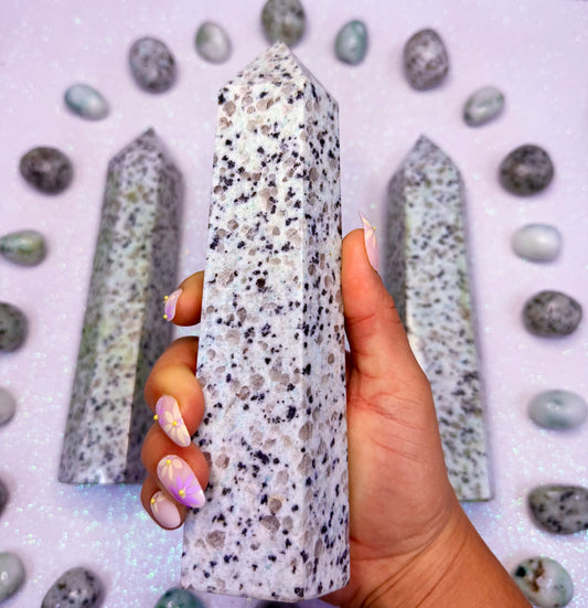 Kiwi Jasper Point Generator Crystal Tower 'Kaya' 0.685kg